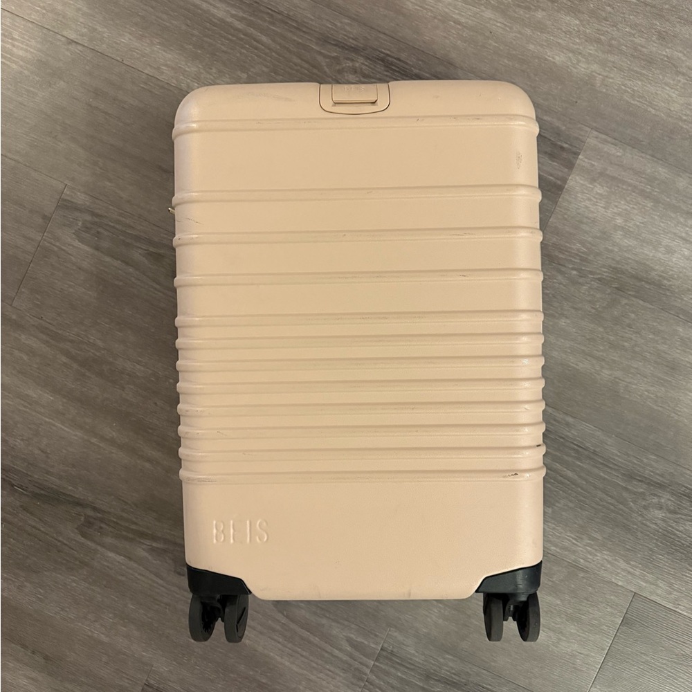 BEIS Beige Rolling Carry-on (21in)